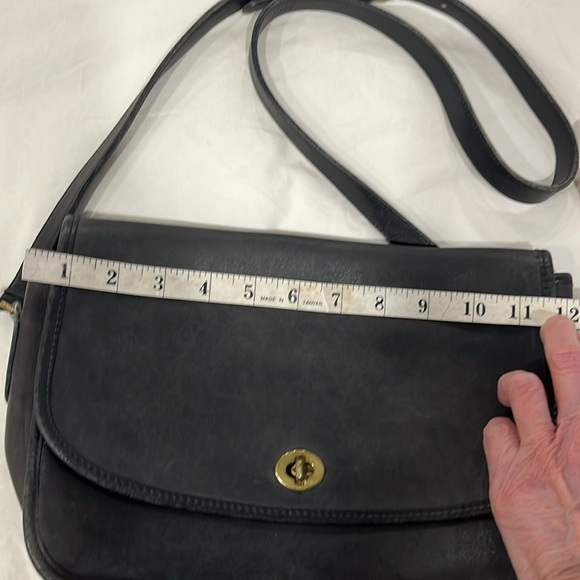 Vintage Coach black purse - Picture 2 of 8